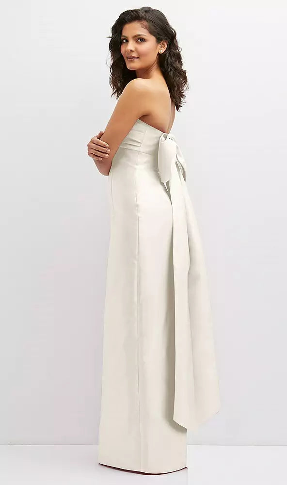 Vestido Largo Corte Recto con Moño