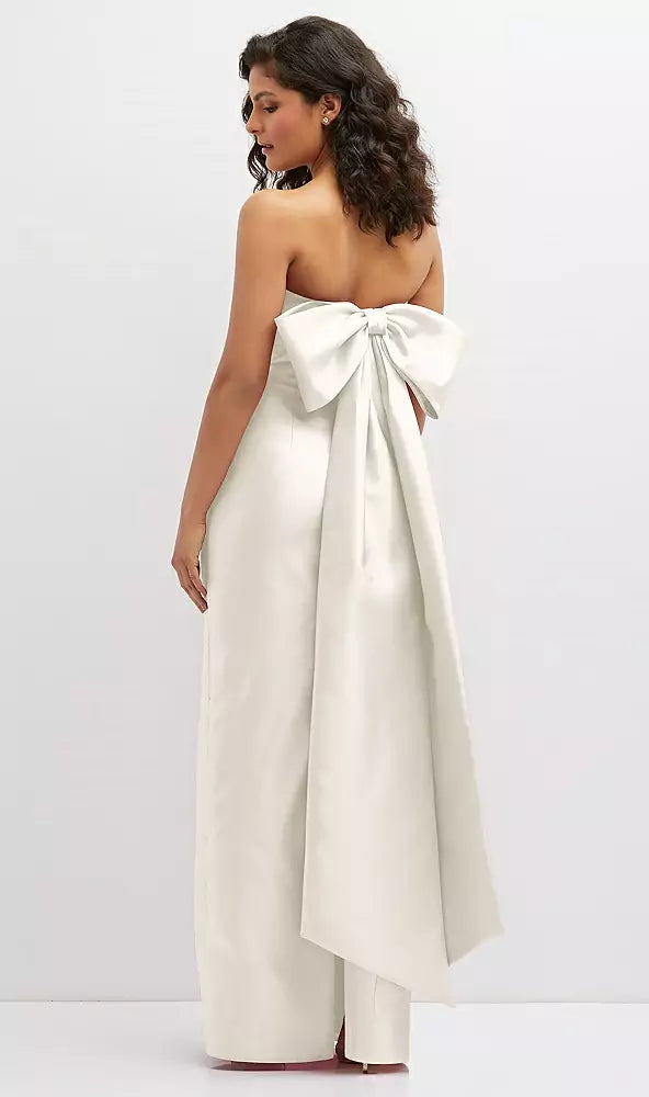 Vestido Largo Corte Recto con Moño
